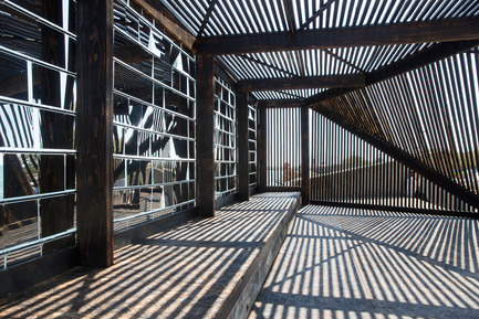 Press kit | 982-18 - Press release | Festival des Architectures Vives 2014 in Montpellier – La Grande Motte - Association Champ Libre - Festival des Architectures Vives (FAV) - Competition - NAS Architectures / Hadrien Balalud de Saint Jean, Guillaume Giraud, Johan Laure // Breath box - Photo credit: Paul KOZLOWSKI ©photoarchitecture.com<br>Site&nbsp;: http://photoarchitecture.com