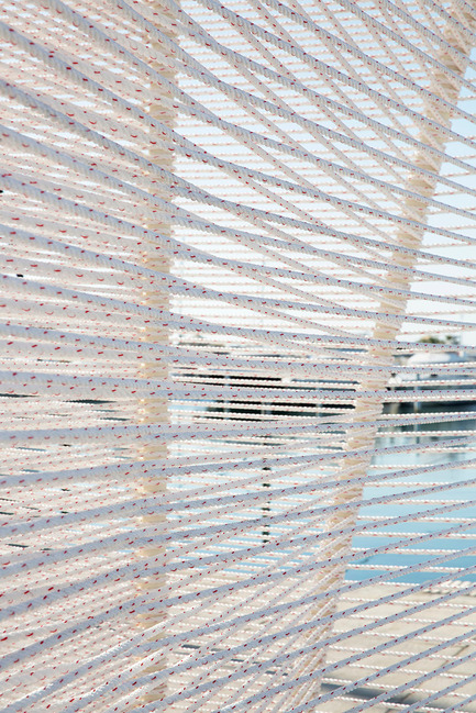 Press kit | 982-18 - Press release | Festival des Architectures Vives 2014 in Montpellier – La Grande Motte - Association Champ Libre - Festival des Architectures Vives (FAV) - Competition - Atelier Jérôme Lafond / Jérôme Lafond, Marion Pujol // Sailing cube - Photo credit:  Paul KOZLOWSKI ©photoarchitecture.com<br>Site&nbsp;: http://photoarchitecture.com 