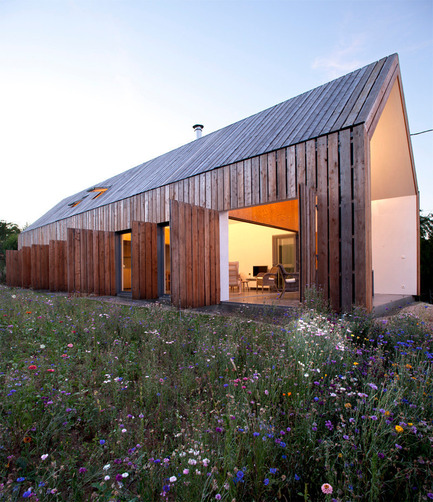 Dossier de presse | 1028-03 - Communiqué de presse | Announcing the shortlist for the LEAF Awards, 10th October 2014 - LEAF International - Concours - CoCo Architecture, Cornilleau House, Cornilleau House, France - Crédit photo : Photo courtesy LEAF Awards
