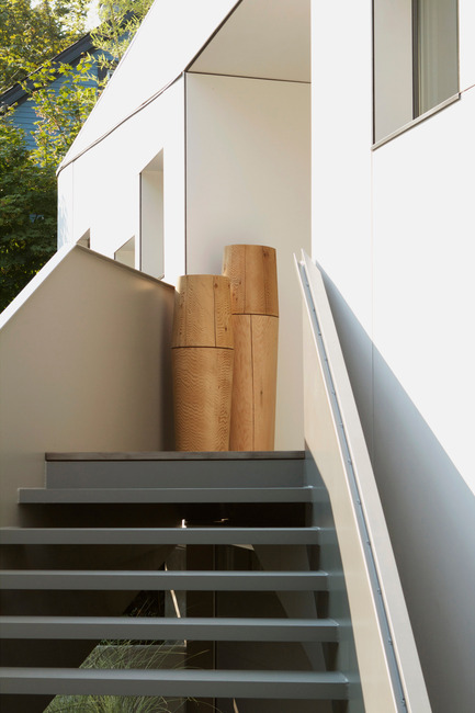 Press kit | 1176-04 - Press release | IDSwest announces brand new launches - Interior Design Show Vancouver (IDS Vancouver) - Event + Exhibition - Revolve 1800 Cylinders by Kenneth Torrance<img alt=""> - Photo credit: Photo courtesy IDSwest 