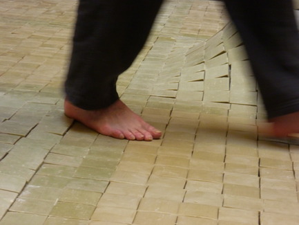 Press kit | 982-21 - Press release | Savon(s) - MoonWalkLocal [collectif] - Art