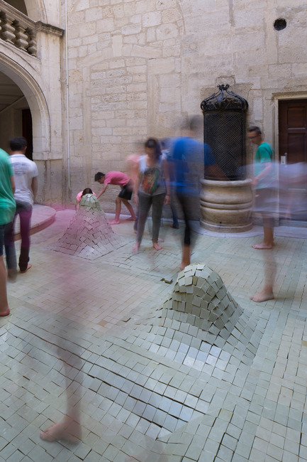 Press kit | 982-21 - Press release | Savon(s) - MoonWalkLocal [collectif] - Art