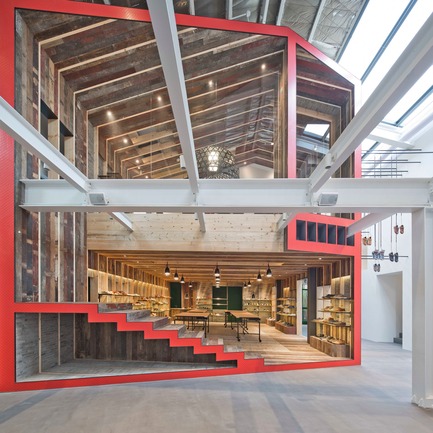 Dossier de presse | 1080-10 - Communiqué de presse | Brazilian bookstore named world's best retail design of 2014 against stiff competition from Harrods and fashion heavyweights - INSIDE: World Festival of Interiors - Concours - Highly Commended: Camper Showroom/Office<br>Architect/Designer: Neri&amp;Hu Design and Research Office<br> - Crédit photo : Neri&amp;Hu Design and Research Office