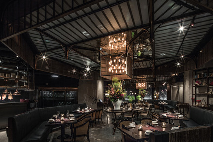 Dossier de presse | 1080-12 - Communiqué de presse | World Interior of the Year 2014 announced: Hong Kong restaurant, formerly a bank vault for Chinese heirlooms, scoops top design award - INSIDE: World Festival of Interiors - Concours -  Project:&nbsp;Mott 32<br>Architect/Designer: JOYCE WANG STUDIO<br>Location: Hong Kong  - Crédit photo : JOYCE WANG STUDIO