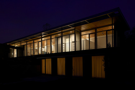 Dossier de presse | 1172-03 - Communiqué de presse | La Maison d’Ardoise - Affleck de la Riva architectes - Architecture résidentielle - Crédit photo : ©Alexandre Parent