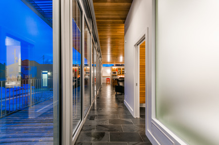 Dossier de presse | 1172-03 - Communiqué de presse | La Maison d’Ardoise - Affleck de la Riva architectes - Architecture résidentielle - Crédit photo : ©Alexandre Parent