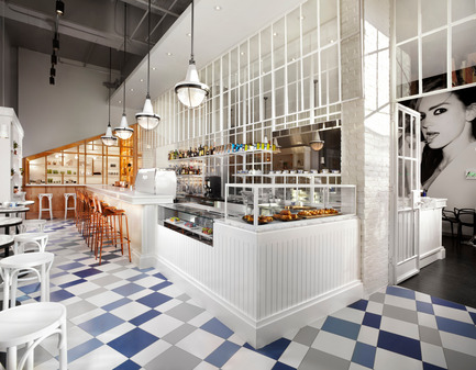 Dossier de presse | 1048-08 - Communiqué de presse | Reinventing the beauty salon experience with Her Majesty’s Pleasure - +tongtong - Design d’intérieur commercial - Toronto design firm +tongtong’s latest project, Her Majesty’s Pleasure, is equal parts café, retail boutique, beauty salon and bar, all located under one roof in downtown Toronto. - Crédit photo : Lisa Petrole