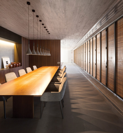 Dossier de presse | 1028-04 - Communiqué de presse | Announcing the winners of the LEAF Awards 2014 - LEAF International - Concours - Residential Building of the Year - Single Occupancy<br>studio mk27, P house, Sao Paulo, Brazil - Crédit photo :  Photo courtesy LEAF Awards 