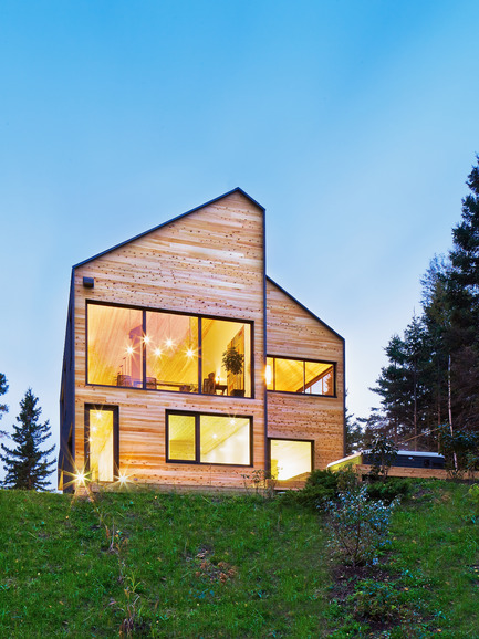 Press kit | 880-05 - Press release | Malbaie VIII Residence, La Grange - MU Architecture - Residential Architecture - Photo credit: Ulysse Lemerise Bouchard (YUL Photo)