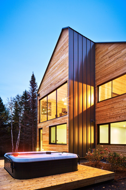 Press kit | 880-05 - Press release | Malbaie VIII Residence, La Grange - MU Architecture - Residential Architecture - Photo credit: Ulysse Lemerise Bouchard (YUL Photo)