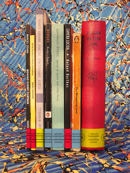 Dossier de presse | 1304-01 - Communiqué de presse | 2nd Istanbul Design Biennial 1 November – 14 December 2014 ‘The Future Is Not What It Used To Be’ - Istanbul Foundation for Culture and Arts (İKSV) - Évènement + Exposition - Reading Room - Books<br> - Crédit photo : Can + Asli Altay<br>