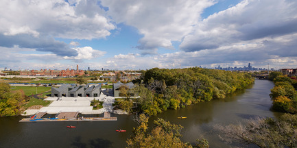 Dossier de presse | 1389-01 - Communiqué de presse | AIA Chicago honors the worldwide presence of outstanding work from Chicago architecture firms - AIA Chicago - Concours - CITATION OF MERIT <br> WMS Boathouse at Clark Park – Chicago, IL – Studio Gang Architects <br>  - Crédit photo :         Steve Hall, Hedrich Blessing