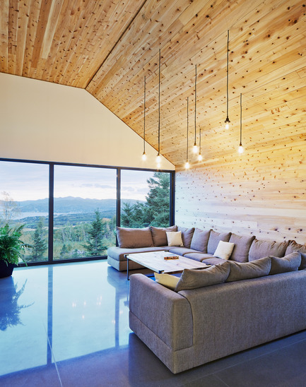 Press kit | 880-05 - Press release | Malbaie VIII Residence, La Grange - MU Architecture - Residential Architecture - Photo credit: Ulysse Lemerise Bouchard (YUL Photo)