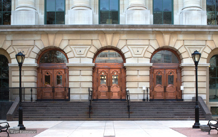 Dossier de presse | 1389-01 - Communiqué de presse | AIA Chicago honors the worldwide presence of outstanding work from Chicago architecture firms - AIA Chicago - Concours - SPECIAL RECOGNITION <br>Illinois State Capitol Exterior Doors – Springfield, IL – Vinci | Hamp Architects, Inc.&nbsp;<br> - Crédit photo :         Tom Rossiter