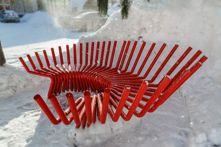 Dossier de presse | 1407-01 - Communiqué de presse | The Eurasian Prize 2015 now open for entries - The Eurasian Prize - Concours -  2014 Winner -  Urban Environment Objects 1st place / Martini Bench by Nikita Zhilyakov Studio http://eurasian-prize.ru/short/756/  - Crédit photo :    Courtesy of the Eurasian Prize   