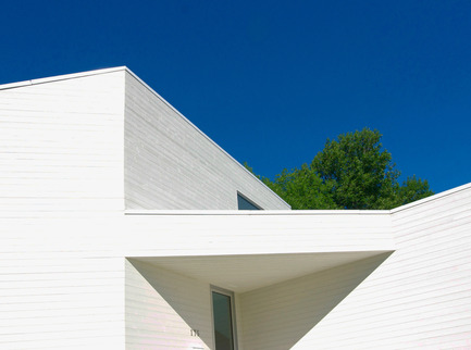 Dossier de presse | 1010-02 - Communiqué de presse | blanc papier / paperwhite - Studio Jean Verville architectes - Architecture résidentielle - Crédit photo : Jean Verville architecte