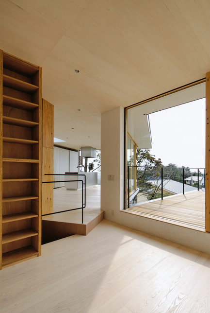 Press kit | 1118-01 - Press release | Krampon - Shogo Aratani Architect & Associates - Residential Architecture - Photo credit: Yutaka Kinumaki