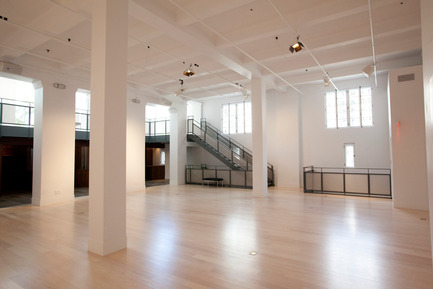 Dossier de presse | 1436-01 - Communiqué de presse | Luc Laporte, architecte. Réalisations & inédits - 1700 La Poste - Art - Intérieur du 1700 La Poste, 2013. - Crédit photo : Alain Lefort