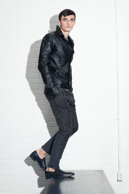 Press kit | 1107-01 - Press release | Philippe Dubuc - Fashion Designer - Philippe Dubuc - Fashion Design - Photo credit: Martin Rondeau