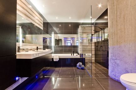 Dossier de presse | 1179-01 - Communiqué de presse | ActDesign est honoré par le prestigieux concours «International Property Awards» pour l'aménagement du loft du Vieux-Montréal - ActDesign - Design d’intérieur résidentiel - Crédit photo : Alexandre Parent / Studio Point de Vue