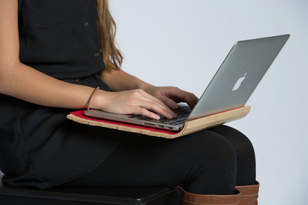 Press kit | 884-04 - Press release | HEC Project 2014 Edition - Faculté d'aménagement de l'Université de Montréal - Industrial Design -  Baze<br><br>Baze  is a laptop support tablet to work on your lap without feeling the heat  from the computer. It is adaptable to work on the table, by simply  rolling it to the desired angle for optimal support.<br><br>Marjolaine Béland<br>Marc-Olivier Colpron-Boudreault<br>Nicolas Deschesnes  - Photo credit: Olivier Ouimet 2014 - www.olivierouimet.com