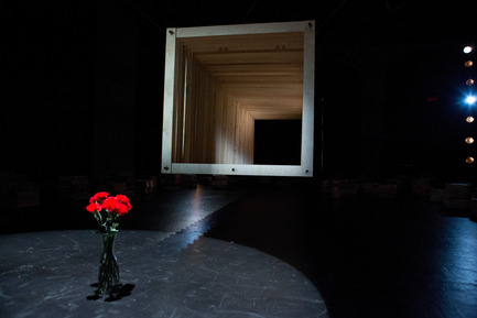 Press kit | 1591-01 - Press release | ScenographyRequiem(s) King Lear - Mazen Chamseddine Architect - Event + Exhibition - Photo credit: Christine Bourgier