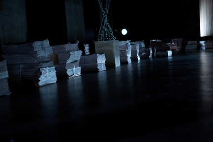 Press kit | 1591-01 - Press release | ScenographyRequiem(s) King Lear - Mazen Chamseddine Architect - Event + Exhibition - Photo credit:  Christine Bourgier 