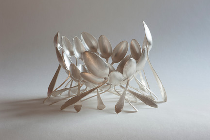 Press kit | 1604-01 - Press release | Design Days Dubai 2015 - Gallery Announcement - Design Days Dubai - Event + Exhibition - Ja-Kyung Shin,&nbsp;Silver&nbsp;plated spoons, assembled, 30 x 30 x 23 cm  - Photo credit: Courtesy of Galerie Sofie Lachaert