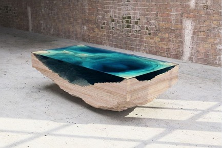 Press kit | 1604-01 - Press release | Design Days Dubai 2015 - Gallery Announcement - Design Days Dubai - Event + Exhibition -  Duffy London,&nbsp;Abyss Table, high grade wood from forest stewarship council managed forests and other controlled sources, glass.160&nbsp; x 80 x 46cm -2014.  - Photo credit: Courtesy of Cities 