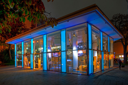 Press kit | 1616-01 - Press release | Munich – the design metropolis - bayern design GmbH - Event + Exhibition - Photo credit: BMW Lenbachplatz<br>