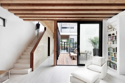 Dossier de presse | 688-02 - Communiqué de presse | Collection Blow up / Cover Me : Lounge / Ottoman / Loveseat - Céline Godin pour Jardin de Ville - Produit - COVER ME - Crédit photo : Adrien Williams