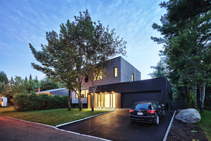 Press kit | 1586-01 - Press release | Lausanne House - Hatem+D - Residential Architecture - Photo credit: Alexandre Guilbeault