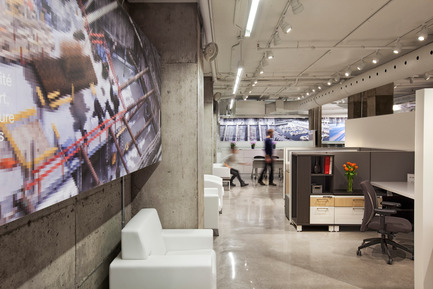 Dossier de presse | 865-12 - Communiqué de presse | Trame narrative identitaire pour la salle d’exposition d’Artopex - Lemay - Design d’intérieur commercial - Crédit photo :         Claude-Simon Langlois