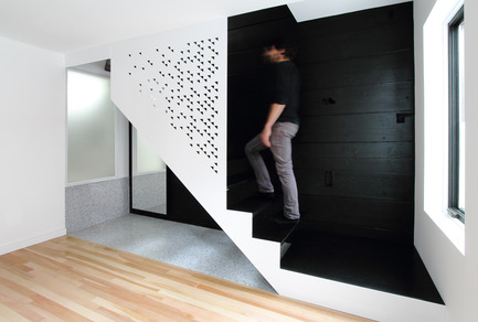 Press kit | 1198-01 - Press release | St-Philippe Residence - ATELIER GÉNÉRAL architecture - Residential Architecture - Staircase &amp; Entrance Hall - Photo credit: Atelier Général