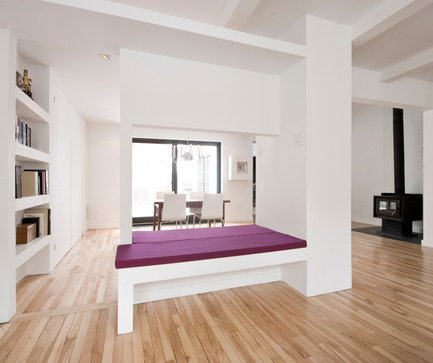 Press kit | 1198-01 - Press release | St-Philippe Residence - ATELIER GÉNÉRAL architecture - Residential Architecture - Seat shared by Living Room &amp; Dining Room - Photo credit: Atelier Général