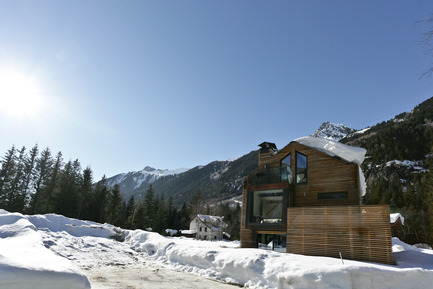 Press kit | 1682-01 - Press release | Chalet Piolet - Chevallier Architectes - Residential Architecture - Piolet - Photo credit:  &nbsp;Alexandre Mermillod onixstudio.com  