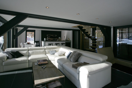 Press kit | 1682-01 - Press release | Chalet Piolet - Chevallier Architectes - Residential Architecture - Piolet - Photo credit:  Alexandre Mermillod onixstudio.com 