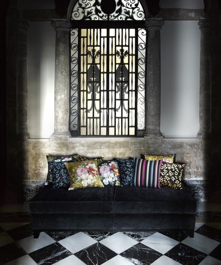 Press kit | 1548-03 - Press release | May Design Series 2015: Show Preview - UBM EMEA Built Environment - Residential Interior Design - Alhambra Marais<br> - Photo credit: Alhambra