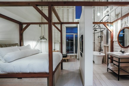 Dossier de presse | 673-05 - Communiqué de presse | Et les lauréats de la 7e édition des Grands Prix du Design sont… - Agence PID - Concours - CATÉGORIE HÔTEL ET ESPACE RÉCRÉATIFPRIX HÔTEL – INTÉGRATION DU PATRIMOINE EN MILEU DE VILLÉGIATURELEMAYMICHAUD - St-Gelais Montminy architectes - Hudon Julien associésHôtel La Ferme - Crédit photo : André-Olivier Lyra