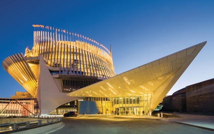 Dossier de presse | 673-05 - Communiqué de presse | Et les lauréats de la 7e édition des Grands Prix du Design sont… - Agence PID - Concours - CATÉGORIE HÔTEL ET ESPACE RÉCRÉATIFPRIX ESPACE PUBLICMENKÈS SHOONER DAGENAIS LETOURNEUX / PROVENCHER ROY ARCHITECTESCasino de Montréal – modernisation - Crédit photo : Stéphane Groleau