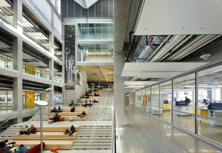 Press kit | 809-15 - Press release | ﻿Azure announces the finalists of the fifth annual AZ Awards - Azure Magazine - Competition - Environmental Leadership Award: Perkins+Will: University of Calgary Energy Environment Experiential Learning, Canada<br> - Photo credit:  AZ Awards 2015