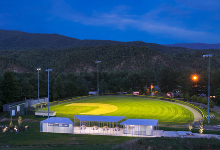 Press kit | 809-15 - Press release | ﻿Azure announces the finalists of the fifth annual AZ Awards - Azure Magazine - Competition - Student A+ Award: Students of Virginia Tech&nbsp;design/buildLAB (Blacksburg, USA): Sharon Fieldhouse<br> - Photo credit:  AZ Awards 2015