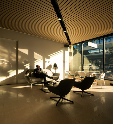 Dossier de presse | 967-02 - Communiqué de presse | Care Implant Dentistry - Pedra Silva Arquitectos - Architecture commerciale - Crédit photo :  Fernando Guerra &nbsp;http://ultimasreportagens.com/  