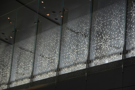 Press kit | 1615-01 - Press release | Canadian Lighting Company Archilume Unveils New LED Chandeliers at  ICFF, May 16-19, 2015 - Archilume - Lighting Design - HAMAD INTERNATIONAL AIRPORT - Photo credit: Joel Berman Glass Studios