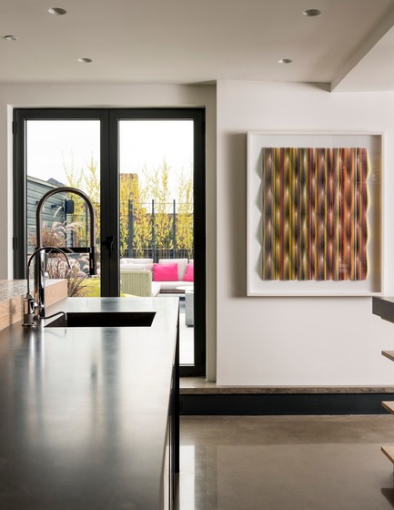Dossier de presse | 1135-02 - Communiqué de presse | Industriel chic sur mesure - Les Ensembliers - Design d’intérieur résidentiel - Crédit photo : André Rider