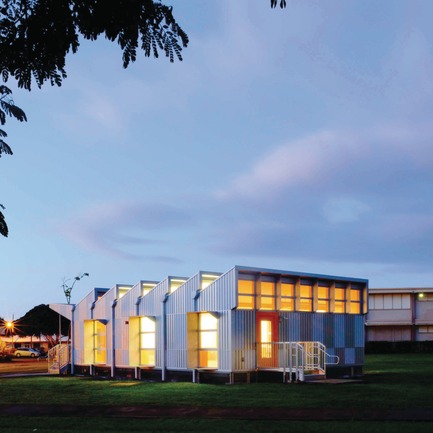 Dossier de presse | 1187-03 - Communiqué de presse | Announcing AIA San Francisco 2015 Design Awards winners - American Institute of Architects, San Francisco Chapter (AIA SF) - Concours - ENERGY POSITIVE RELOCATABLE CLASSROOM FOR STATE OF HAWAII by Anderson Anderson Architecture - Crédit photo : A &amp; A Studios, Inc.