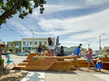 Dossier de presse | 1187-03 - Communiqué de presse | Announcing AIA San Francisco 2015 Design Awards winners - American Institute of Architects, San Francisco Chapter (AIA SF) - Concours - Sunset Parklet by&nbsp;INTERSTICE Architects Inc. - Crédit photo : Cesar Rubio Photography