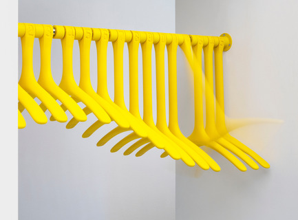 Press kit | 990-02 - Press release | KAYIWA Launches the Much-Anticipated3D Printed DINO Clothes Rack - KAYIWA - Product - DINO Wavy - Photo credit:  Image courtesy of KAYIWA 