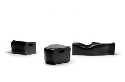 Dossier de presse | 990-01 - Communiqué de presse | JOKI Bench and DOM·I·NO Candle Holder - KAYIWA - Produit - JOKI Bench - Crédit photo : Image courtesy of KAYIWA