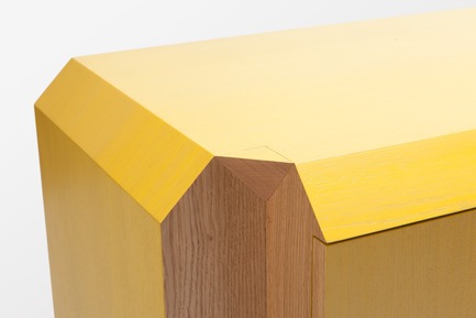 Dossier de presse | 771-06 - Communiqué de presse | H launches first collections at IMM Cologne 2014 - H Furniture Ltd. - Produit - Crédit photo : Peter Guenzel